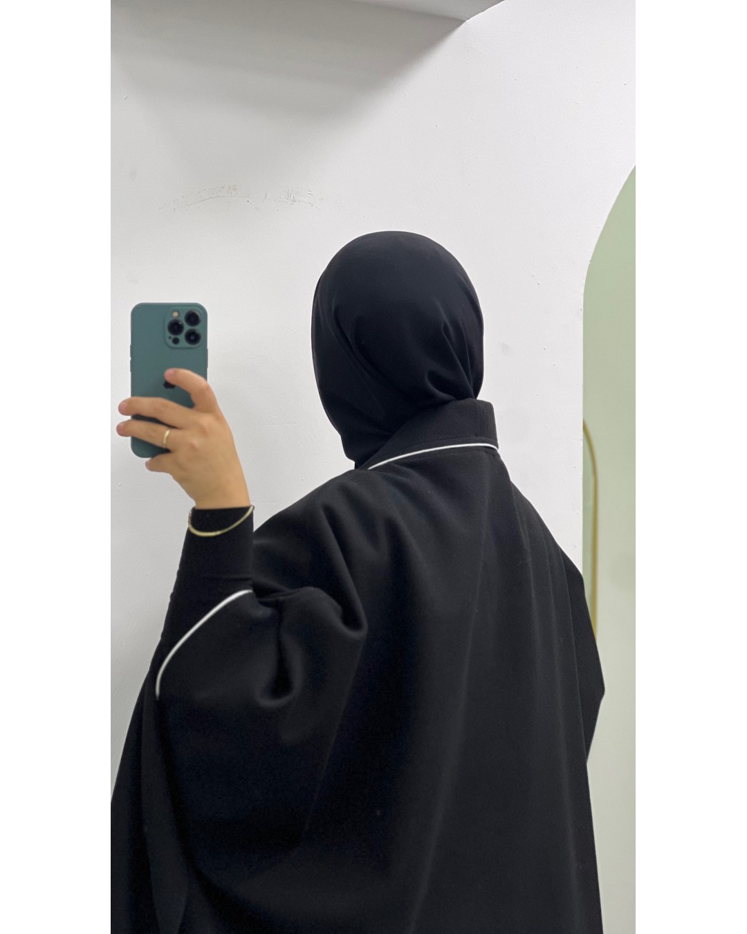 Sade Yaka Tasarım Panço 95cm (Kol ve Yaka Biyeli)